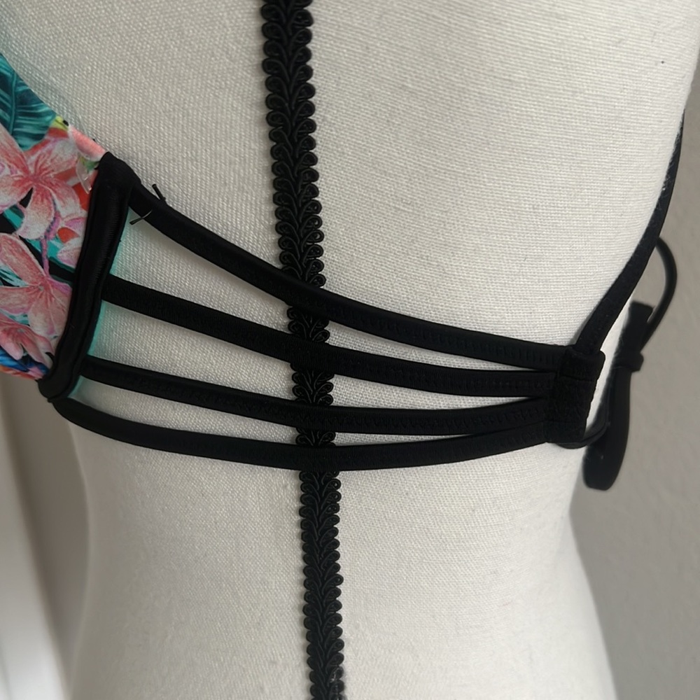 New Shade & Shore push up Swim Top 34C - Picture 3 of 6